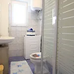 Nyaraló House Mirta Veli Rat